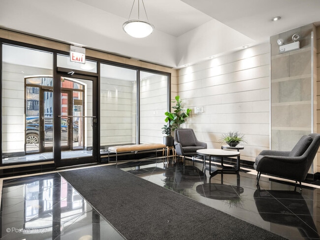 Photo - 520 N Halsted St Unit 308