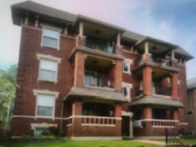 Building Photo - 5726 McPherson Unit 3W Rental