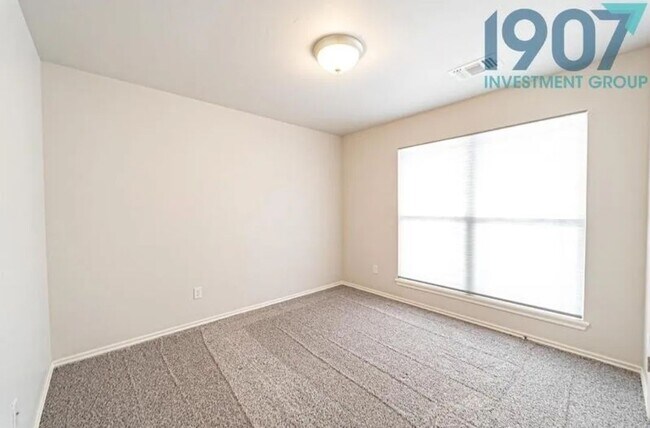 Photo - 3015 Montane Dr