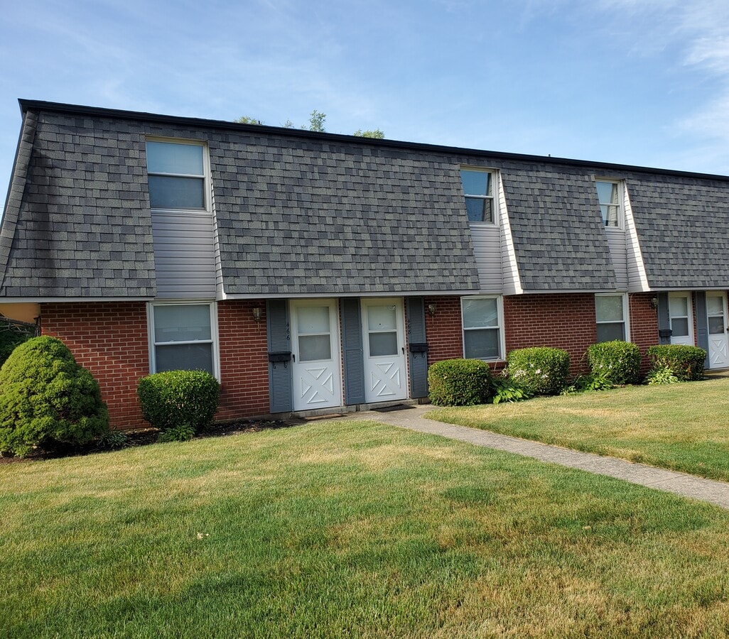 End unit - 466 Heather Street Unit 466