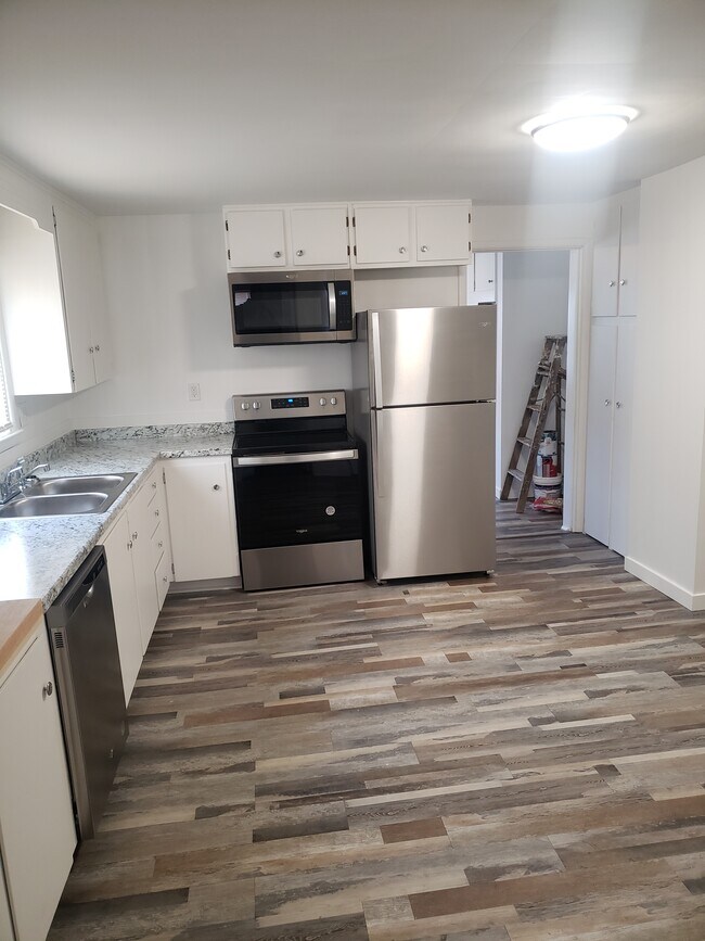 44 N Hanchett St Unit 3