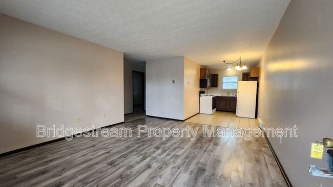 Photo - 51 Candlewood Ct