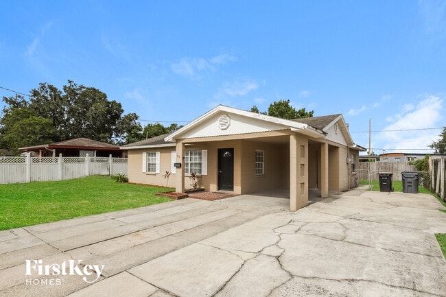 Photo - 425 Hampton Ave