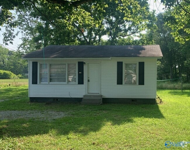Building Photo - 1003 S Houston St Rental