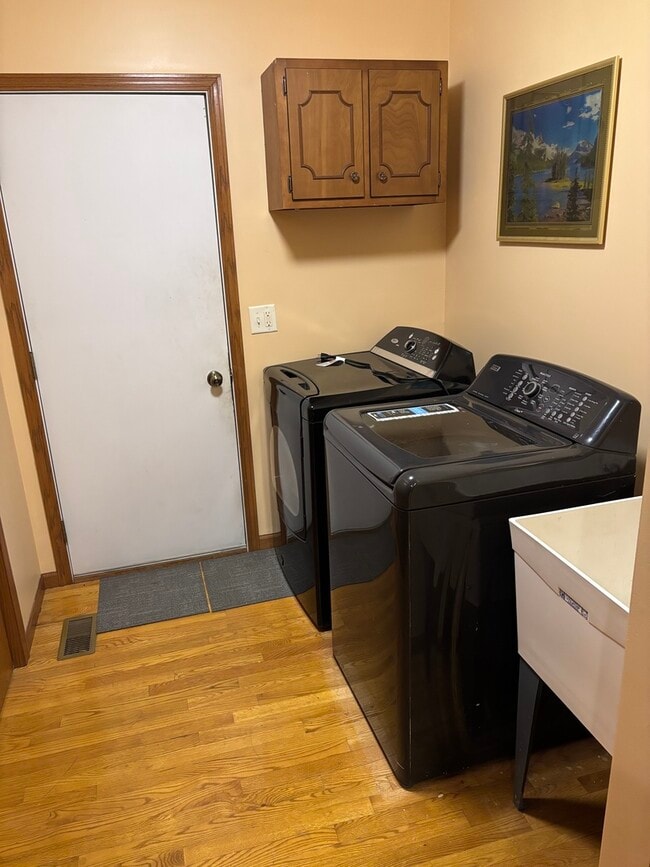 Photo - 2120 Belvidere Line Dr