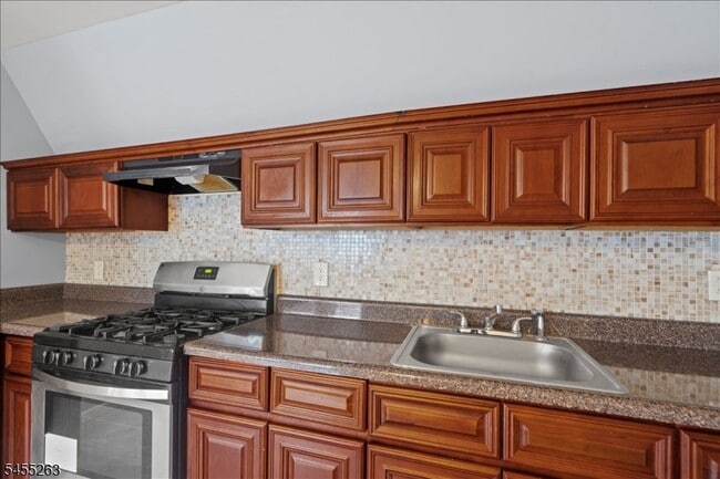 Photo - 46 Halsted St Unit 3