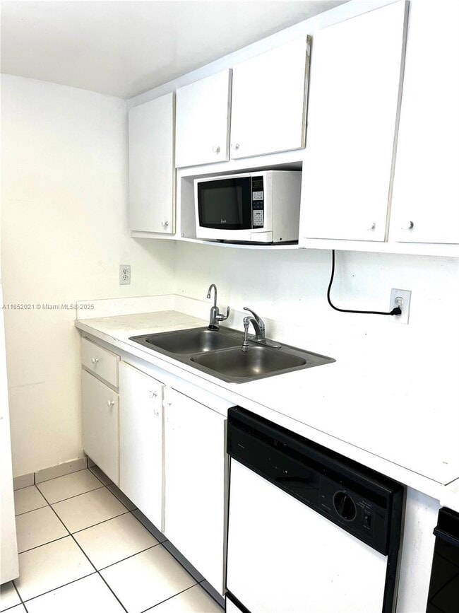 Photo - 802 NW 87th Ave Unit 319