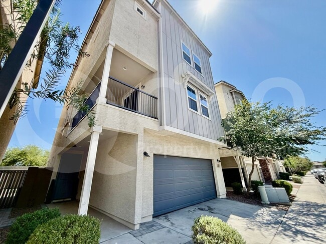 Building Photo - 687 W Flintlock Way