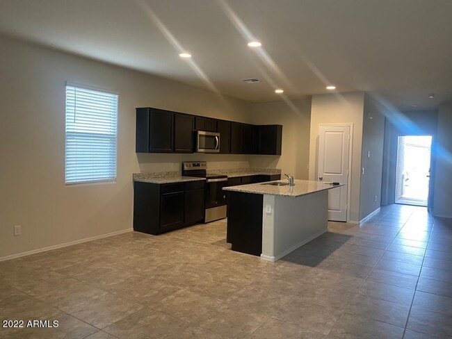 Photo - 1050 W Avalon Canyon Dr