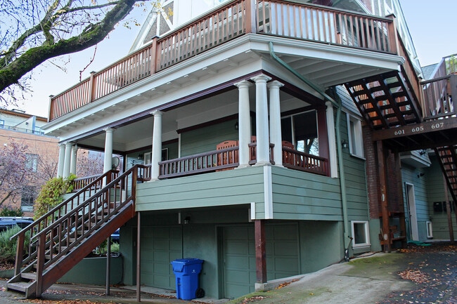 Photo - 601 NW 22nd Ave