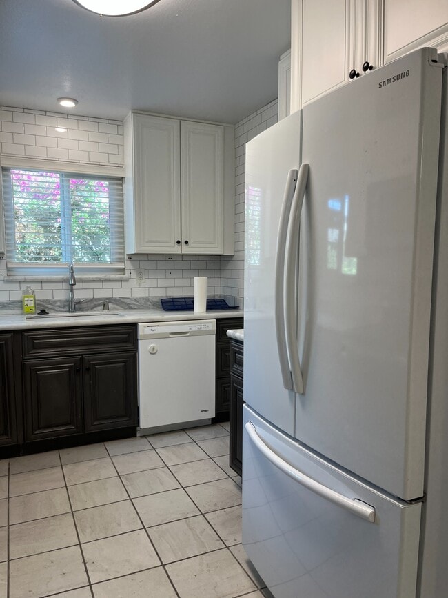 Photo - 190 Truckee Ln