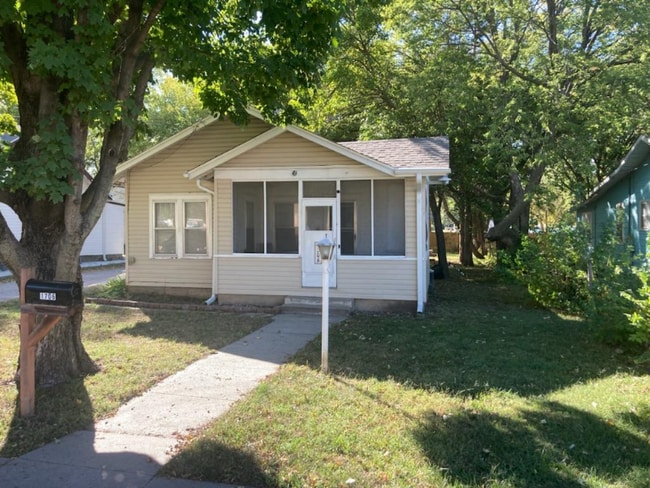 Photo - 1706 N Jefferson St