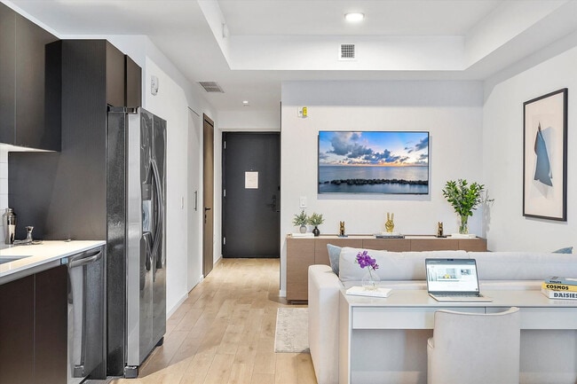 Photo - 398 NE 5th St Unidad SI ID1372287P