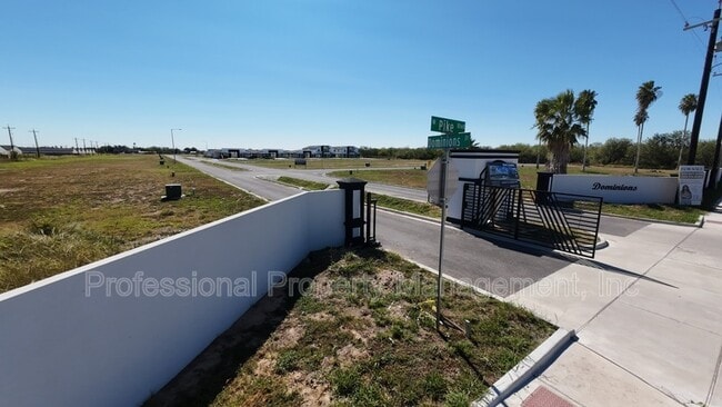 Building Photo - 2808 Charlie Rd