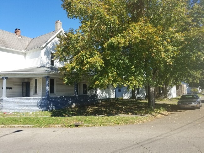 Building Photo - 199 Eastern Ave Unit Apt 1