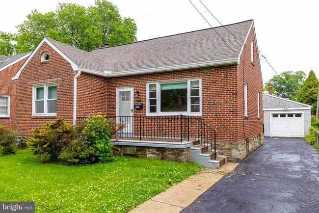 Photo - 819 Longstreth Ave
