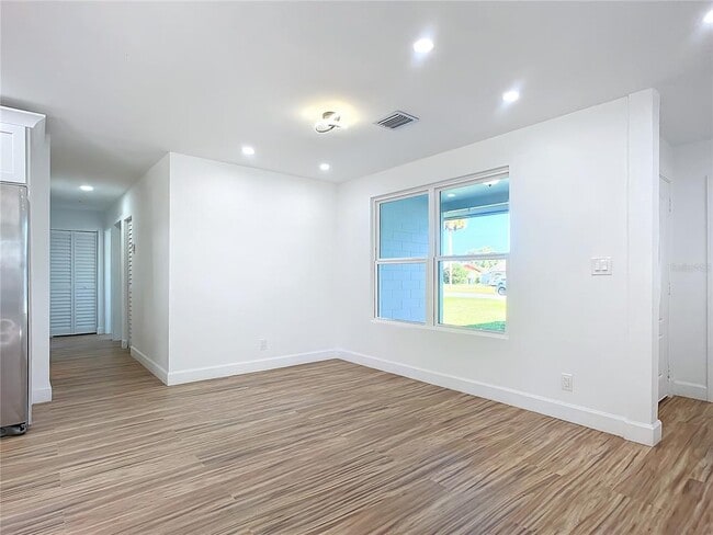Photo - 1428 Margina Ave