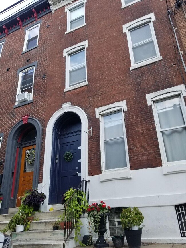 Photo - 845 N 26th St Unit 2