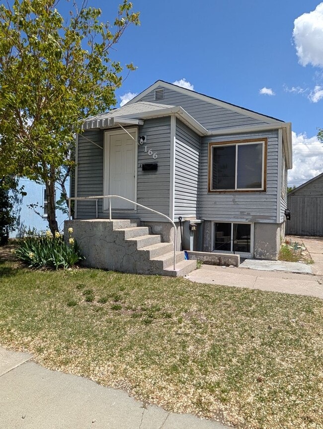 Building Photo - Washington Unit 166 B Rental