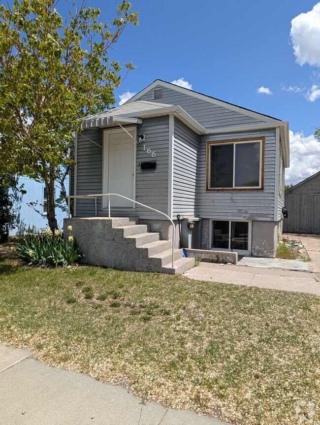 Building Photo - Washington Unit 166 B Rental