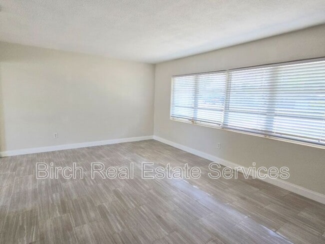 Photo - 1406 Lemon St