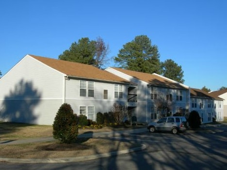 Crater Square Apartments - Crater Square