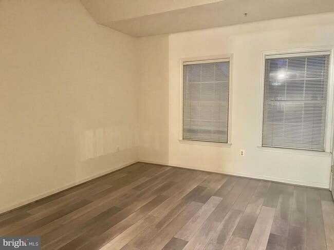 Photo - 11854 Breton Ct