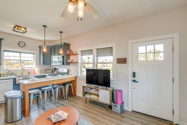 Photo - 3322 33rd St Unit SI ID1308057P