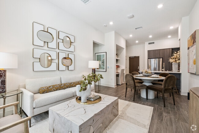 2BR, 2BA - 1,085-1,123SF - Living Room/ Dining Room