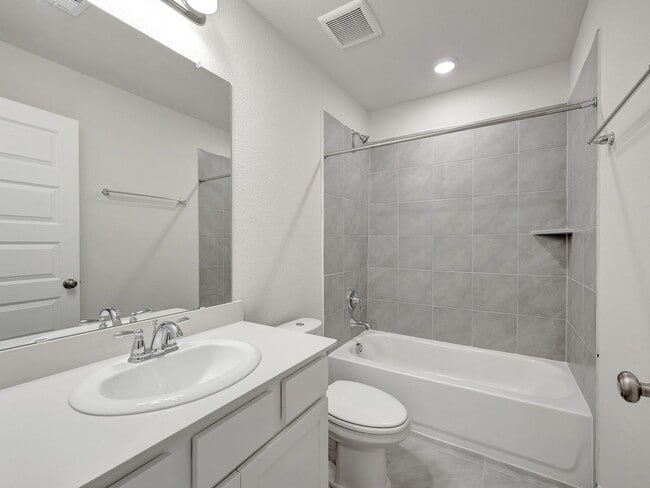 Photo - 18738 Timber Gln Dr