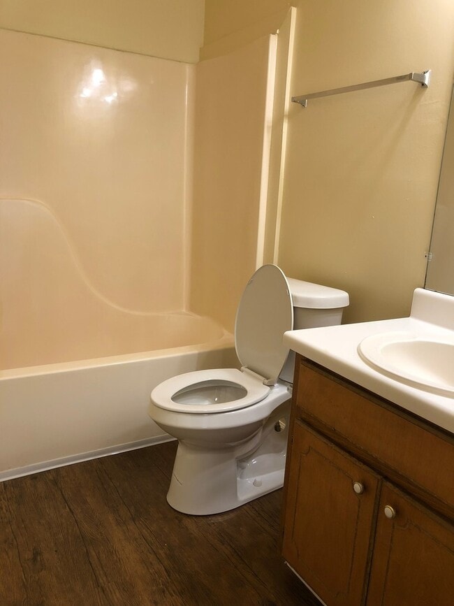 Photo - 2 Bedroom 1.5 Bath Townhouse