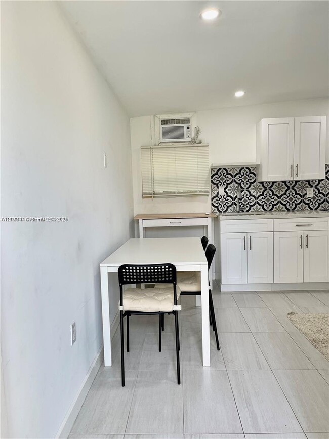Photo - 2310 N 57th Way Unit 3