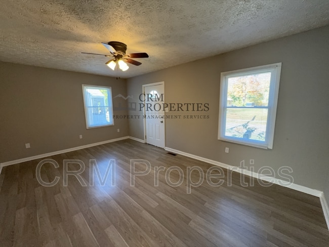 Photo - 1233 E Jefferson St