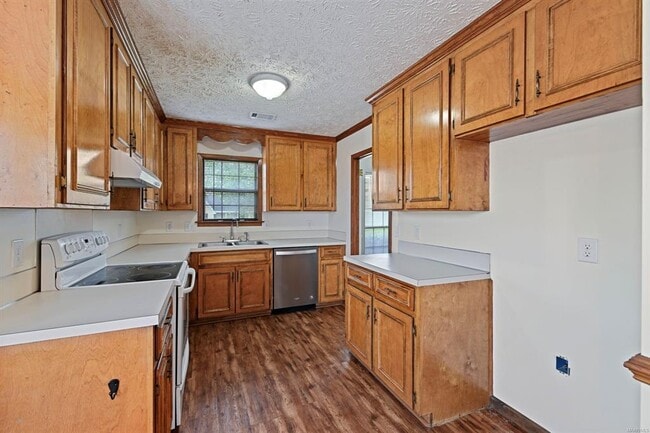 727 Sweet Ridge Rd