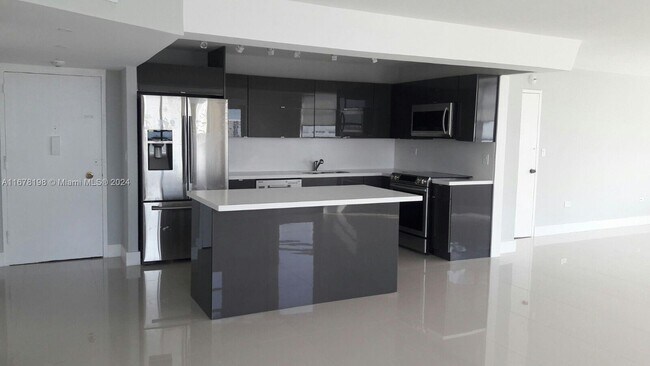 Photo - 11 Island Ave Unit 1210