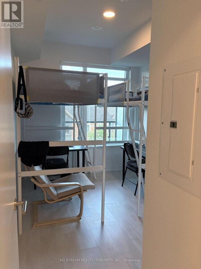 Photo - 8 Beverley Glen Blvd Unit C313