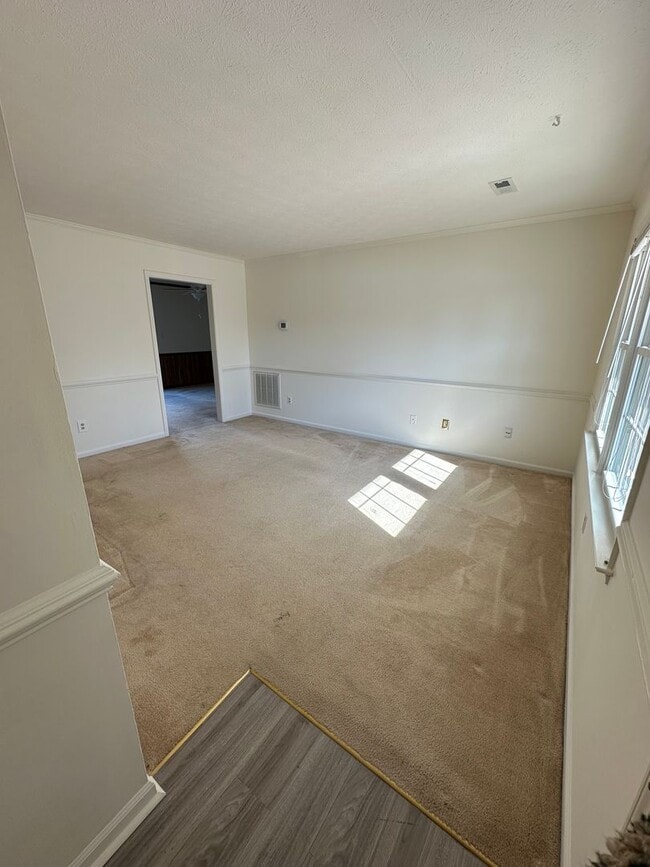 Photo - Located in Close Proximity to City Center.