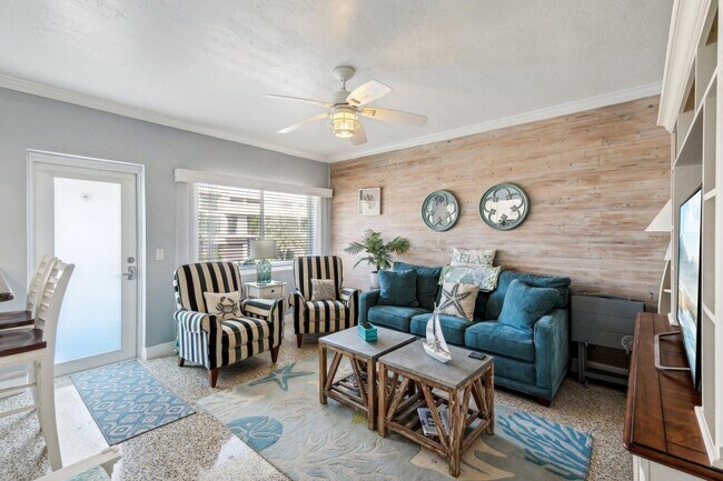 Photo - 1006 Casuarina Rd Unit 11