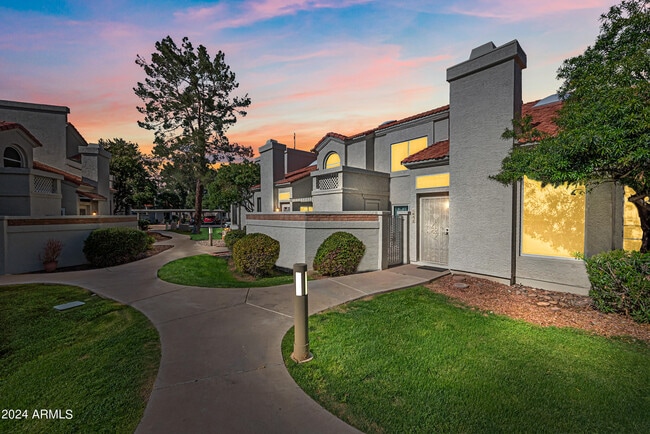 Building Photo - 1717 E Union Hills Dr Unit 1052 Rental