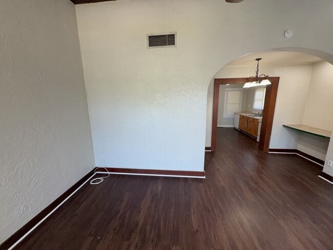 Photo - 314 S Boyd St