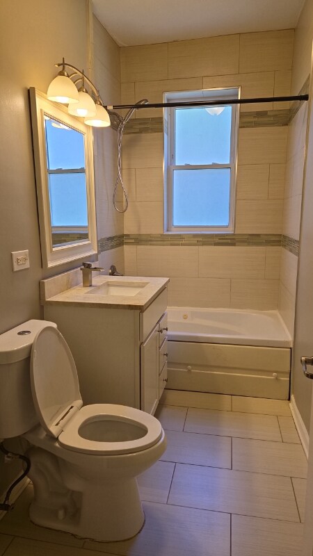 Photo - 535 E 46th Pl Unit 535 E 46th pl