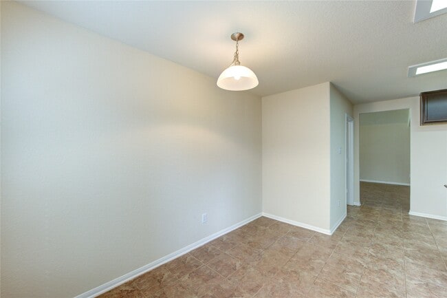 Photo - 14839 Fir Knoll Way