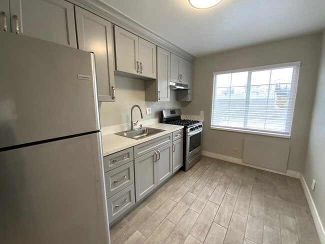 Photo - 2930 Marysville Blvd