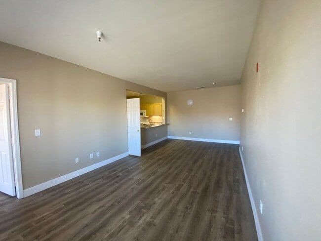 Photo - 4 Bedroom, 4 Bathrooms at The Edge at Reno Unit 323