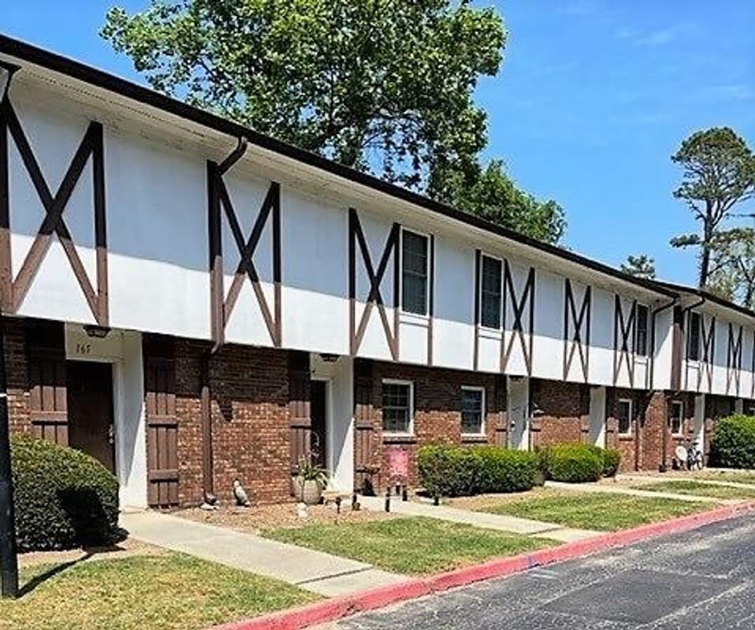 Photo - 2 Bedroom 1.5 Bath Townhouse Village Green