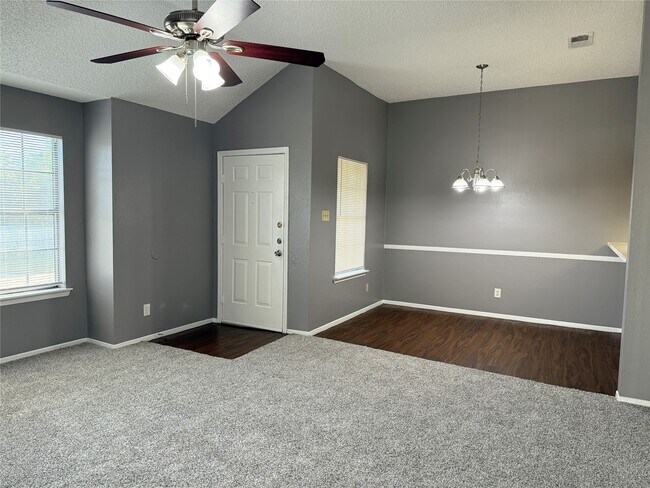 Photo - 2230 Millstone Dr