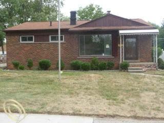 Building Photo - 22012 Logue Ave