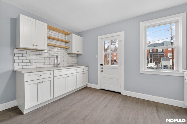 Photo - 8550 Oakleigh Rd