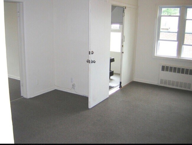 Photo - 45-45-4159 159th St