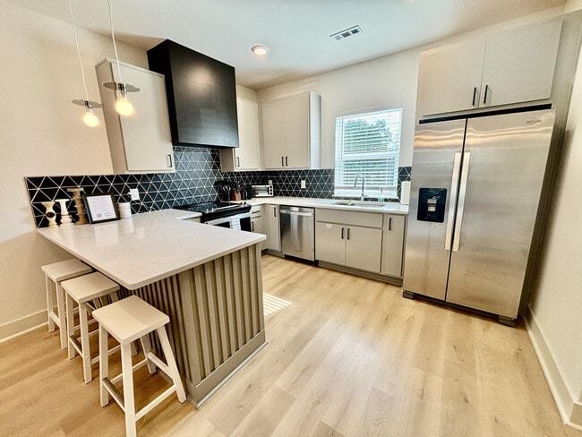 Photo - 112 Fitzgerald Dr Unidad FL3-ID1039082P